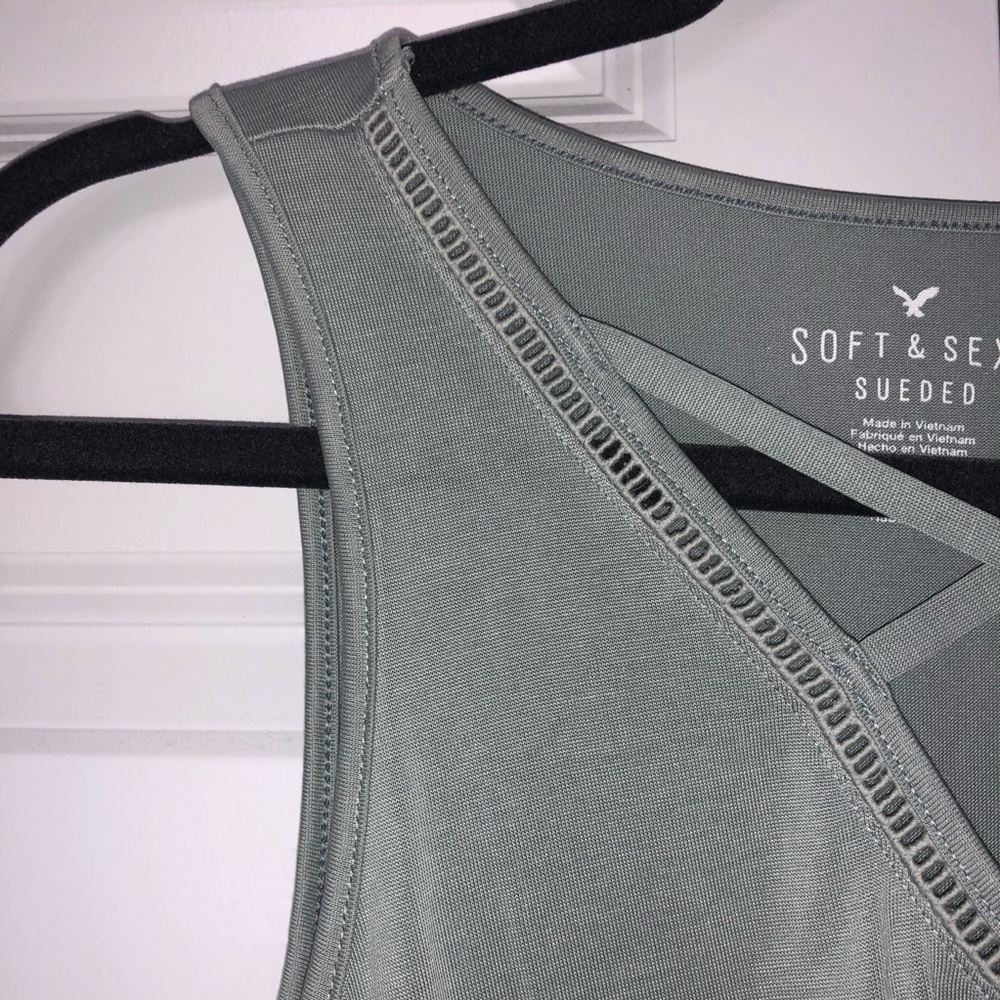 pistachio detailed tank top - Picture 3 of 5